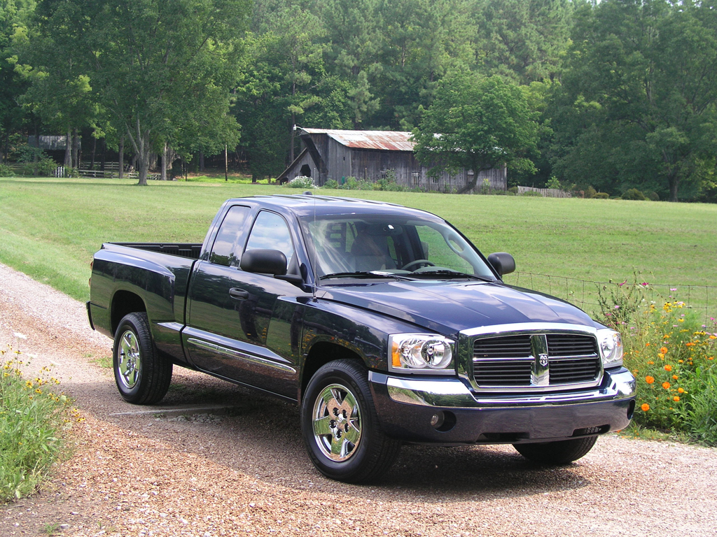 Ram revient dans le segment des camionnettes intermédiaires avec un modèle conçu pour rivaliser avec le Ranger et le Tacoma